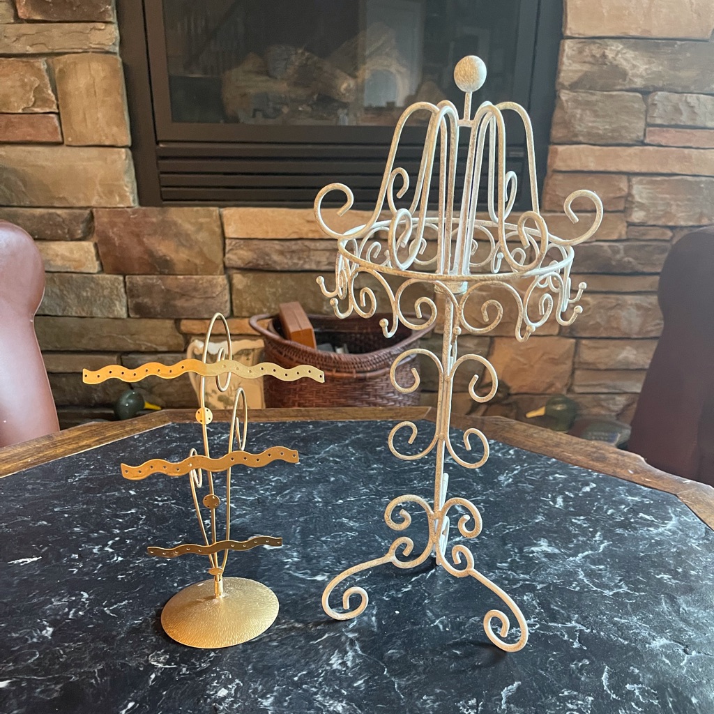 Jewelry Stands